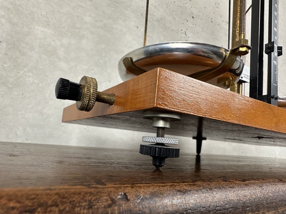 Image 1 of Vintage precisieweegschaal - laboratorium