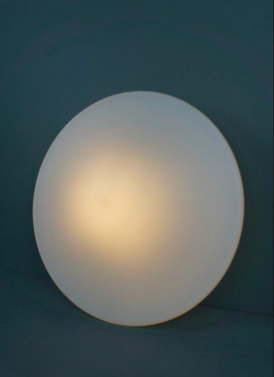 Image 1 of Touch ronde driehoekige lamp