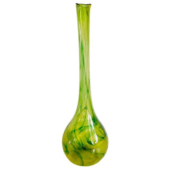 Image 1 of Vintage hoge handgeblazen glazen vaas groen Murano