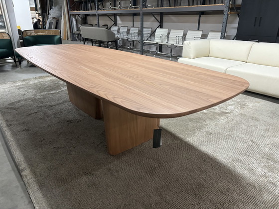 Image 1 of B&B Italia Tobi Ishi Dining Table 114X313Cm Brushed Elm  