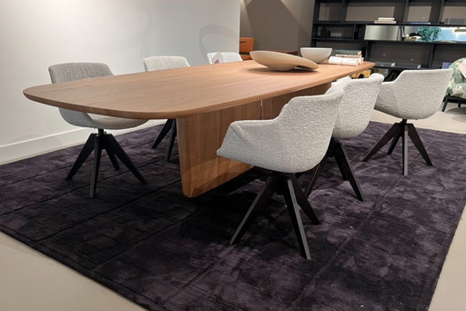 B&B Italia Tobi Ishi Dining Table 114X313Cm Brushed Elm  