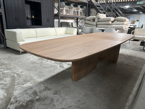 Image 1 of B&B Italia Tobi Ishi Dining Table 114X313Cm Brushed Elm  