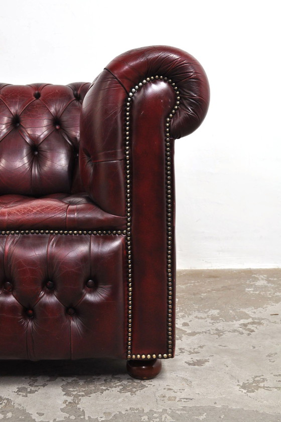 Image 1 of Vintage Chesterfield fauteuil