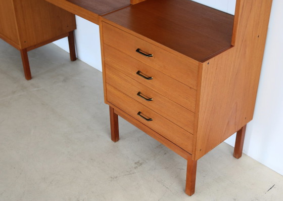 Image 1 of Vintage Zweeds wandmeubel