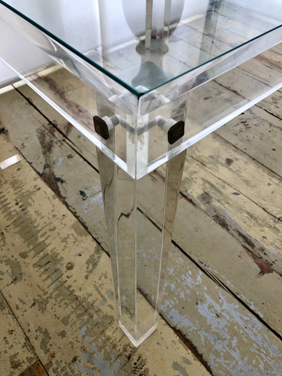 Image 1 of Lucite (Plexiglas) Bijzettafel Met Glazen Plaat