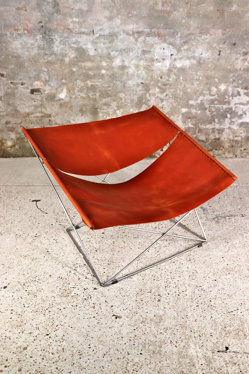 Artifort F675 Lounge Chair Pierre Paulin