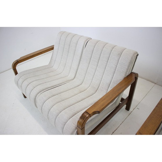 Image 1 of Paar vintage banken van stof en hout, Tsjechoslowakije 1970