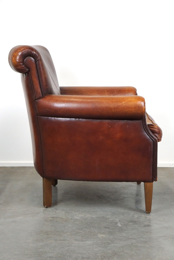 Image 1 of Schapenleren fauteuil met patina