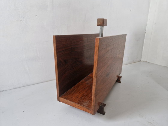 Image 1 of Palissander fineer Vintage tijdschriftenrek
