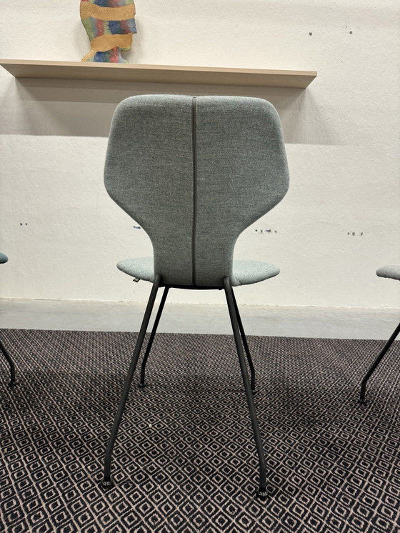 Image 1 of 3 Design on Stock Cavalletta Eetkamerstoelen stof 