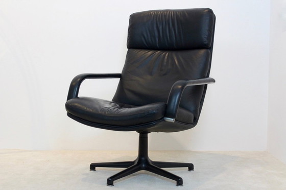 Image 1 of Geoffrey Harcourt voor Artifort Model F141 draaifauteuil