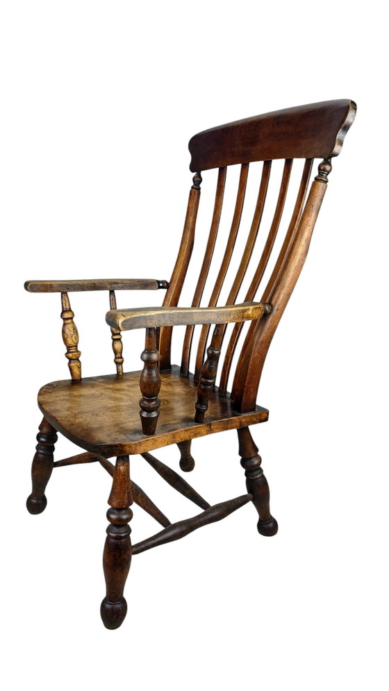 Image 1 of Antieke 19E Eeuwse Windsor Chair 