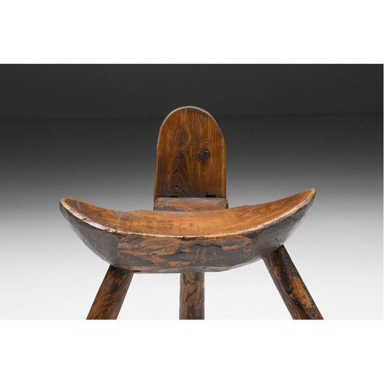 Image 1 of Vintage Rustiek driepootkrukje Wabi Sabi, jaren 1940