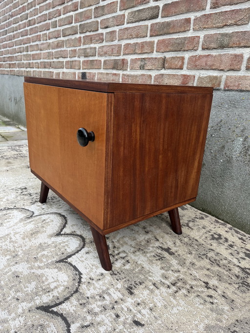 Vintage Teak Kastje