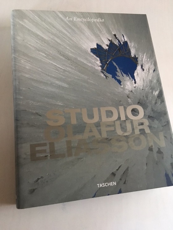 Image 1 of Olafur Eliasson - An Encyclopedia, Taschen XL-versie