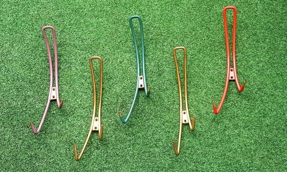 Image 1 of 5x Gebogen Wandhaken, 1950S