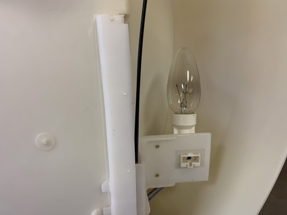 Image 1 of Allibert Space Age Jaren 70 Badkamerkastje Met Verlichting 