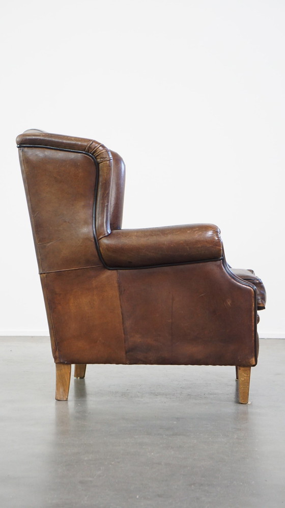 Image 1 of Oorfauteuil Gemaakt Van Schapenleer