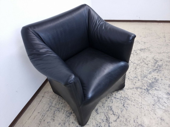 Image 1 of Cassina Tentazione fauteuil Design fauteuil echt leer fauteuil Mario Bellini zwart