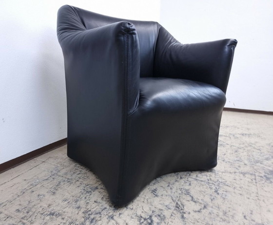 Image 1 of Cassina Tentazione fauteuil Design fauteuil echt leer fauteuil Mario Bellini zwart