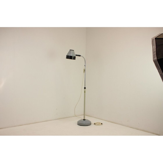 Image 1 of Vintage vloerlamp model B130 in kunststof en chroom, Polen 1960