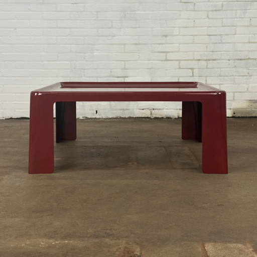 Amanta Salontafel Door Mario Bellini Voor B&B Italia In Rood