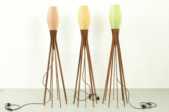 Image 1 of Originele Celloid Plissee Lamp (1960S) Met Houten Voet