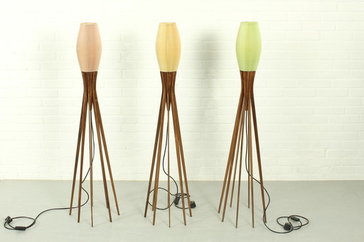 Originele Celloid Plissee Lamp (1960S) Met Houten Voet