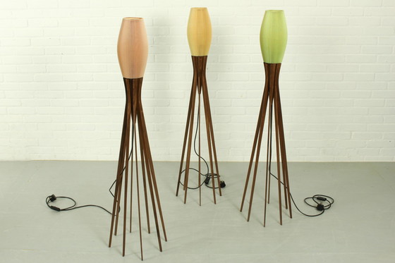 Image 1 of Originele Celloid Plissee Lamp (1960S) Met Houten Voet