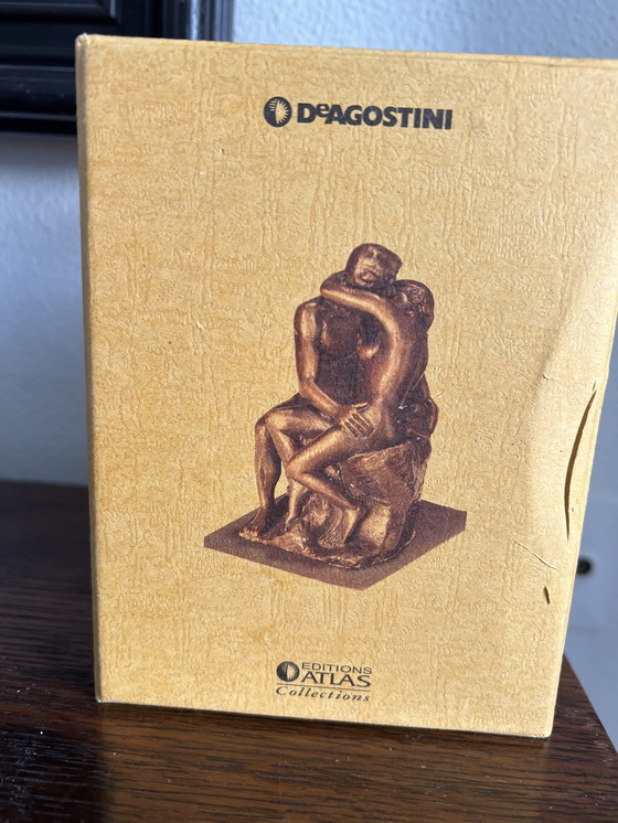 Image 1 of Naar Rodin’s “De Kus”