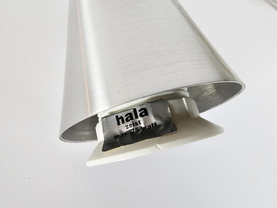 Image 1 of Hala Zeist - hanglamp - diabolo - melkglas - aluminium - 80's