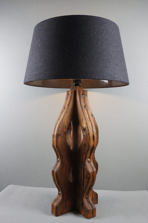 Brutalist massief eiken gebrande lamp