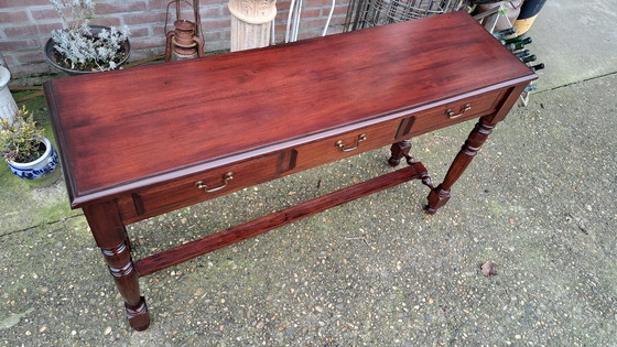Image 1 of Klassieke Engelse Sidetable, Haltafel, Wandconsole Afm. 132 X 36Cm En 79Cm Hoog.