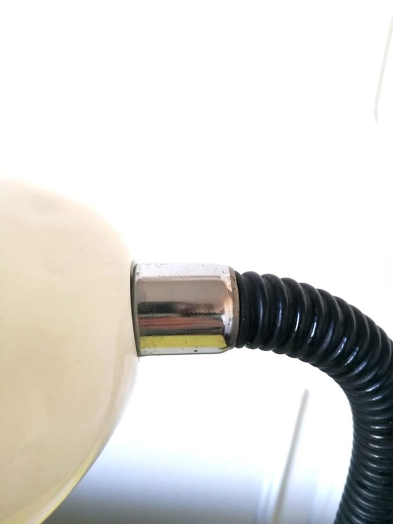 Image 1 of Brama Milano oogbol design lamp