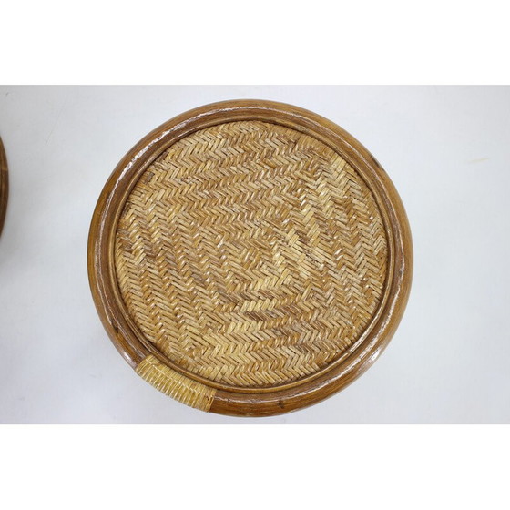 Image 1 of Vintage fauteuil met rotan kruk, Europa 1980