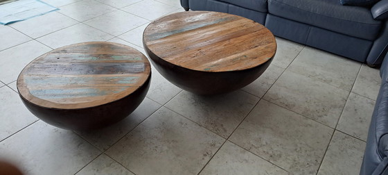 Image 1 of 2x Ronde Metalen Tafels Met Ge- Recyclen Hout