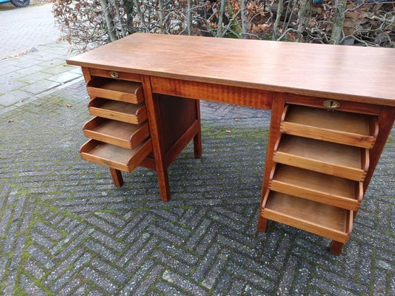 Image 1 of Vintage Houten Bureau Met Jalouziedeuren En 8 Laatjes