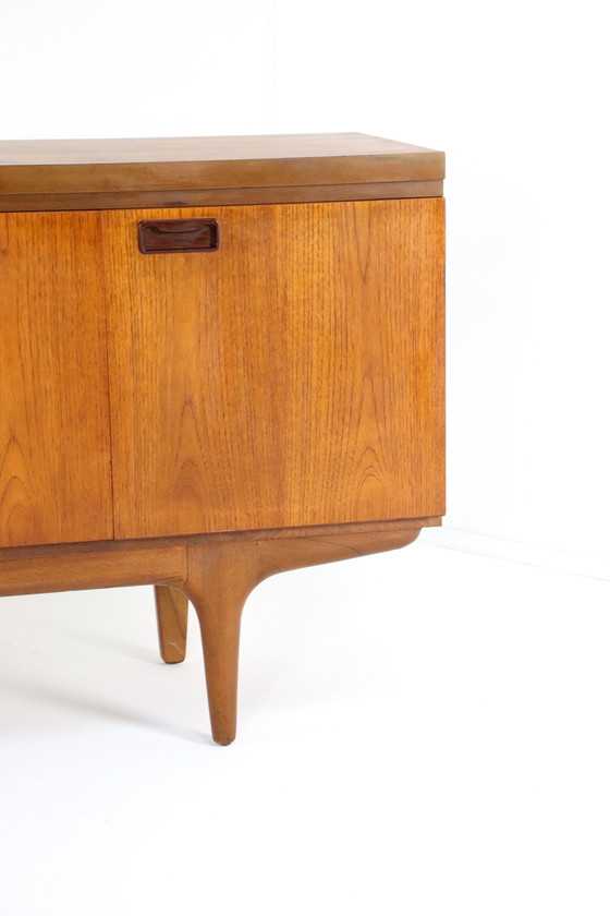 Image 1 of Greaves & Thomas Sideboard 'Manchester' Vintage