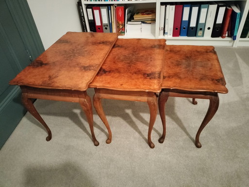 3X Antieke Queen Anne Bijzettafeltjes (Set)