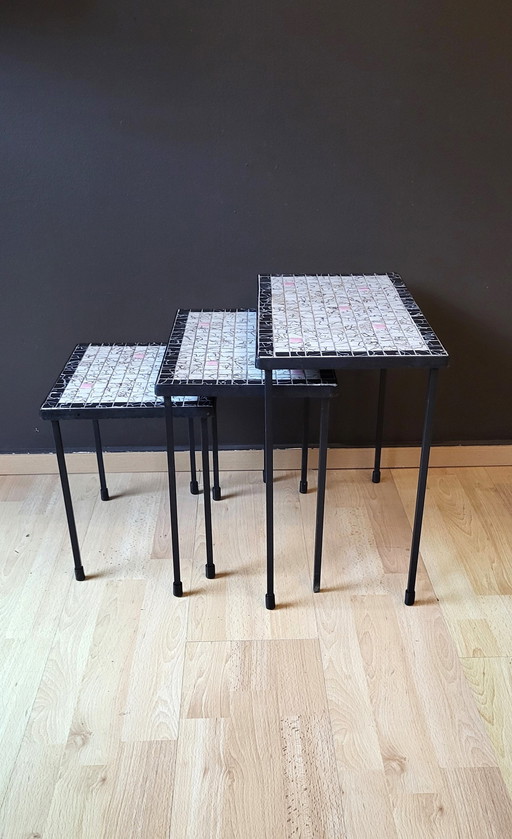 3x Vintage Nesting Tables