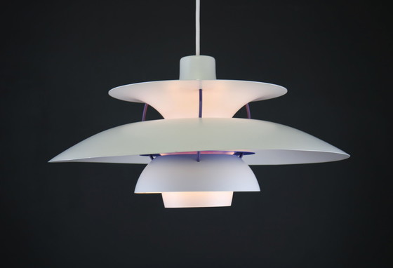 Image 1 of Louis Poulsen Poul Henningsen 1970PH5 hanglamp