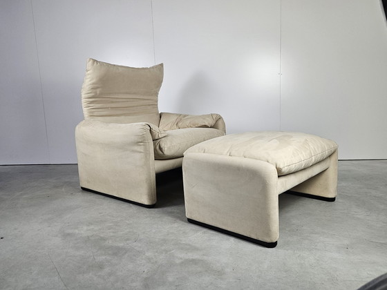 Image 1 of Cassina Fauteuil Met Voetenbank, Alcantara Leer Creme