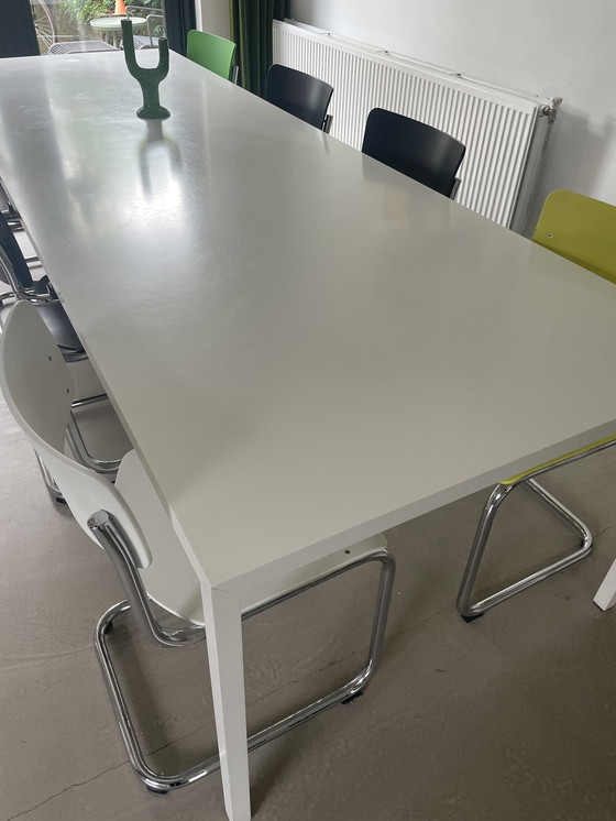 Image 1 of MDF Italia Eettafel Tense