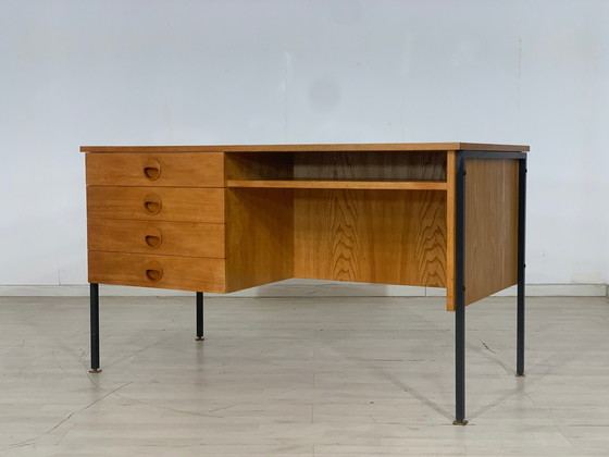 Image 1 of Mid Century hellerau bureau bureau vintage