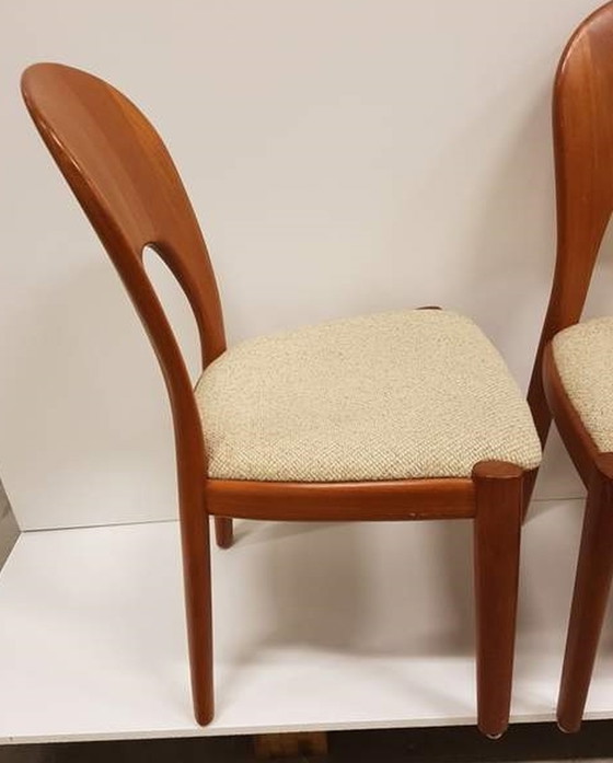 Image 1 of 4x Vintage Beige Eetkamerstoelen Niels Koefoed Hornslet