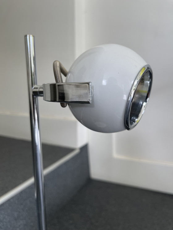 Image 1 of Eyeball Lamp Wit