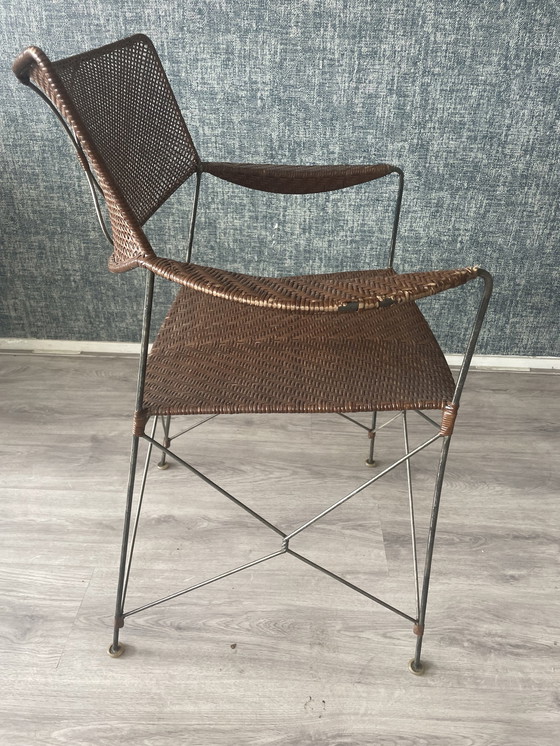 Image 1 of 3x Vintage Yuzuru Yamakava Rap stoelen walnoot rotan