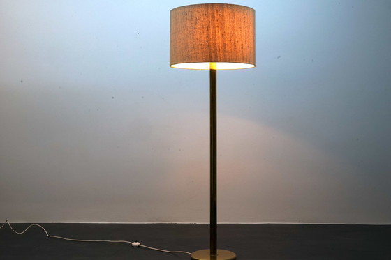 Image 1 of Duitse vintage vloerlamp in goud met grote kap & gouden details, jaren 1970