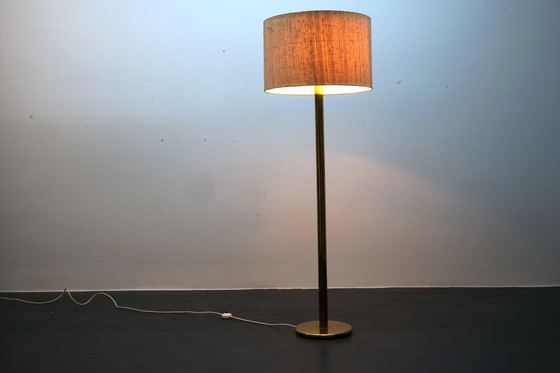 Image 1 of Duitse vintage vloerlamp in goud met grote kap & gouden details, jaren 1970