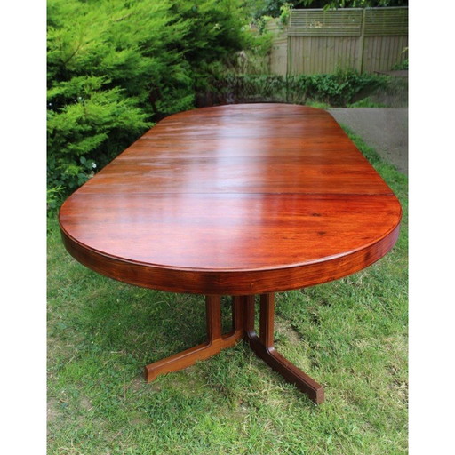 Mid century rozenhouten tafel door Johannes Andersen